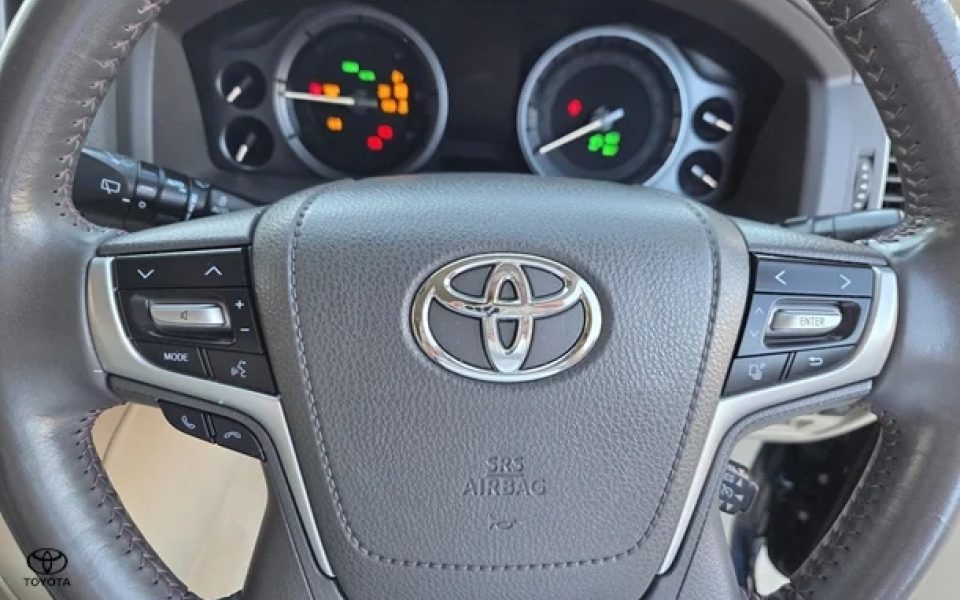 2019 Toyota Landcruiser VX