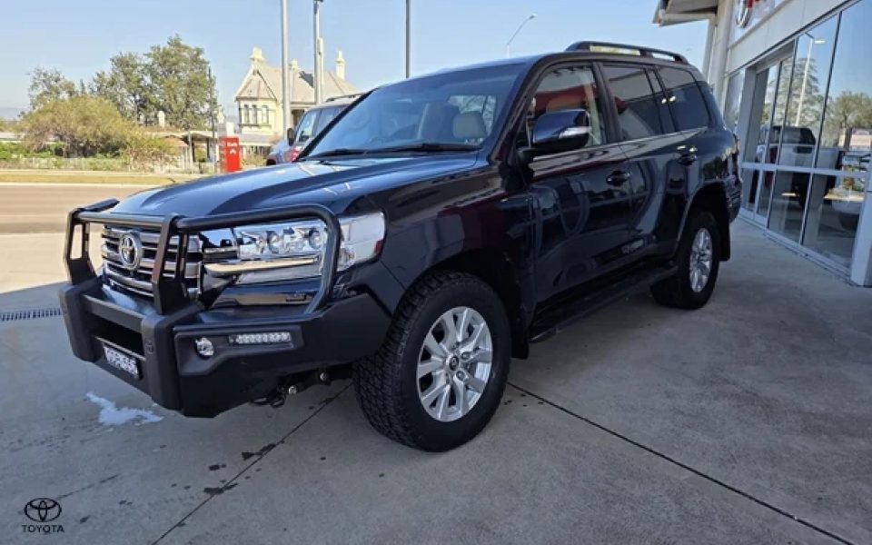 2019 Toyota Landcruiser VX