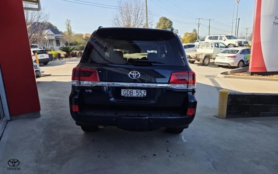 2019 Toyota Landcruiser VX