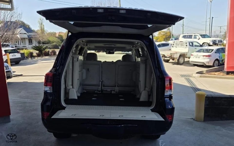 2019 Toyota Landcruiser VX