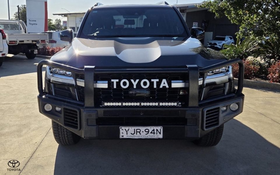 2022 Toyota Landcruiser GR Sport