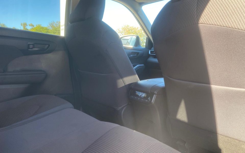 2022 Toyota Kluger Hybrid GX AWD