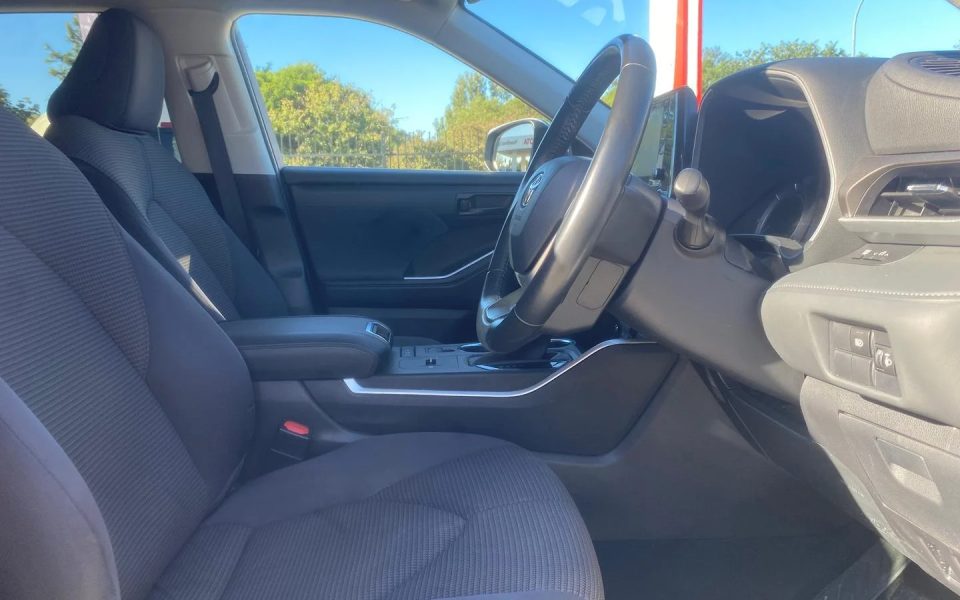 2022 Toyota Kluger Hybrid GX AWD