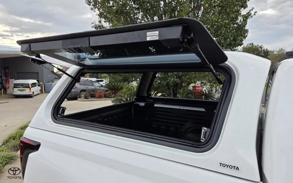 2026 Toyota Hilux SR 48V