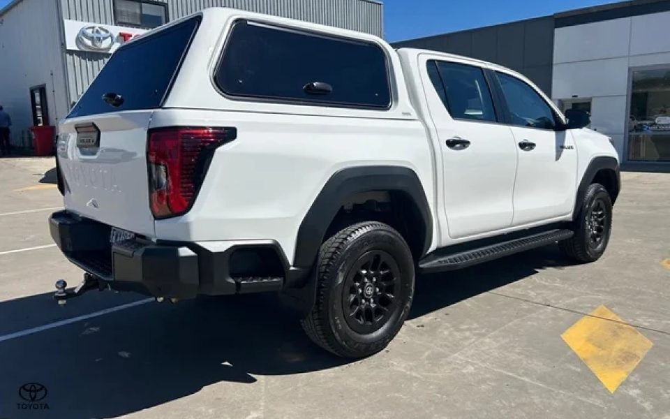 2026 Toyota Hilux SR 48V