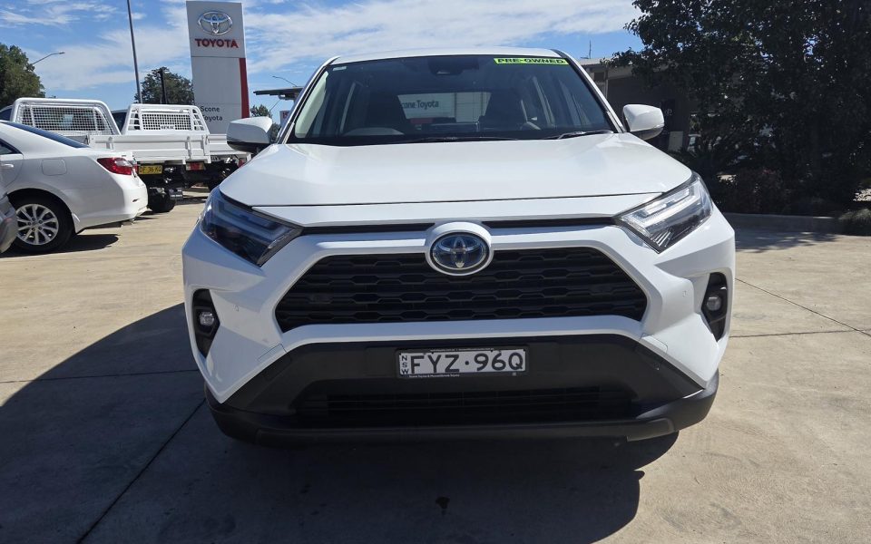 2022 Toyota RAV4 Hybrid GX AWD