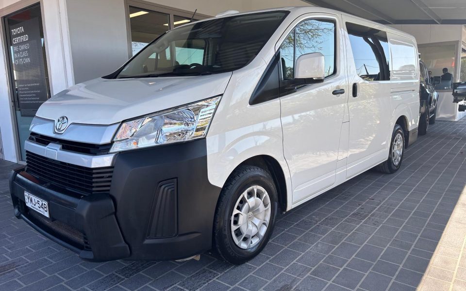 2022 Toyota Hiace LWB