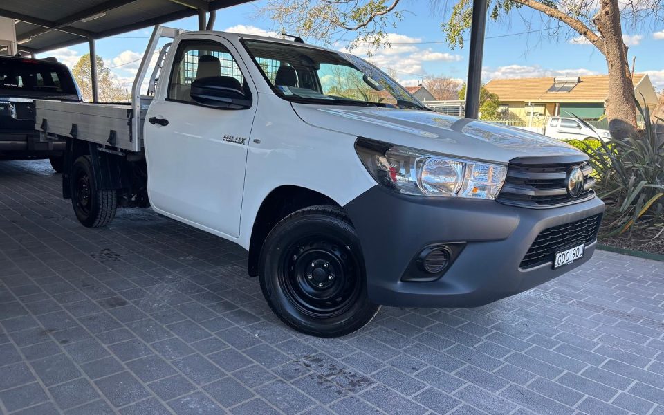 2021 Toyota Hilux 4x2 Workmate