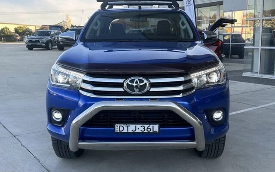 2017 Toyota Hilux 4x4 SR5