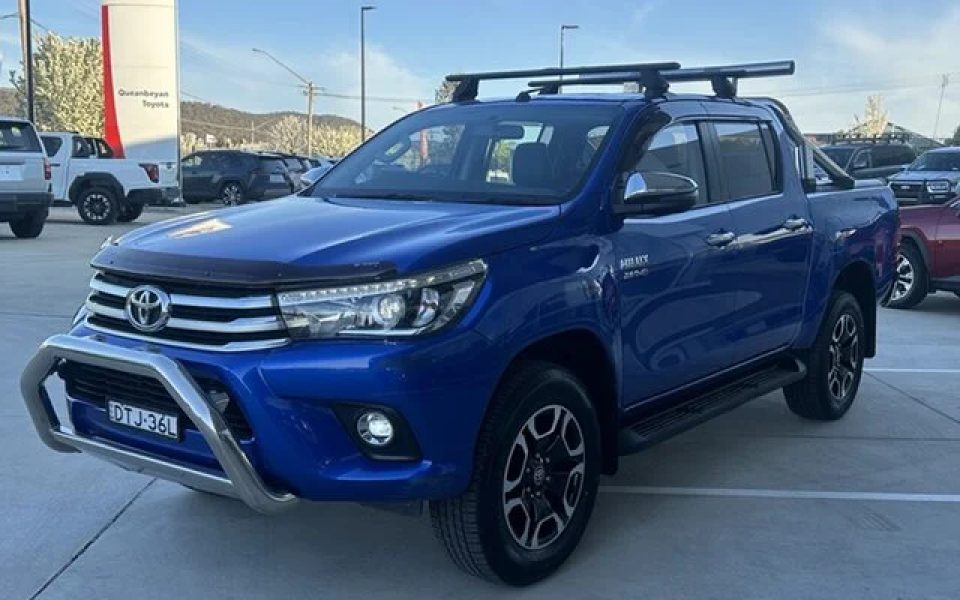 2017 Toyota Hilux 4x4 SR5