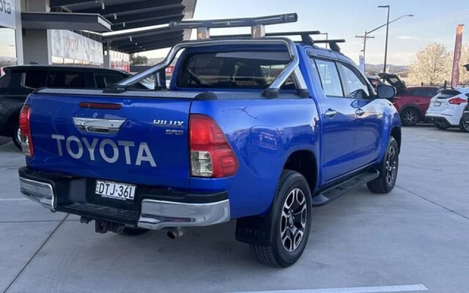 2017 Toyota Hilux 4x4 SR5