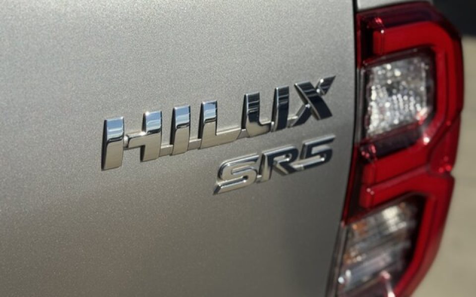 2023 Toyota Hilux 4x4 SR5