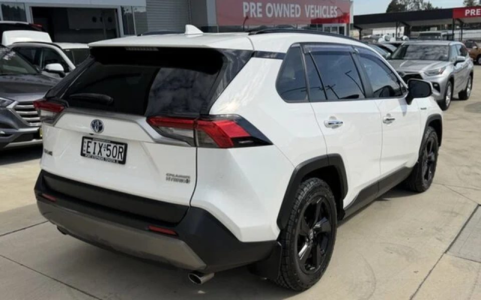 2020 Toyota RAV4 Hybrid Cruiser-AWD