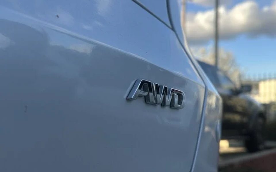 2024 Toyota bZ4x Standard AWD