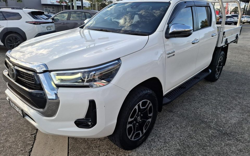 2021 Toyota Hilux SR5