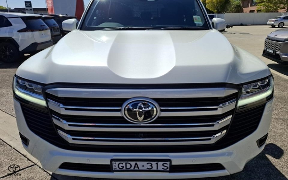 2026 Toyota Landcruiser VX