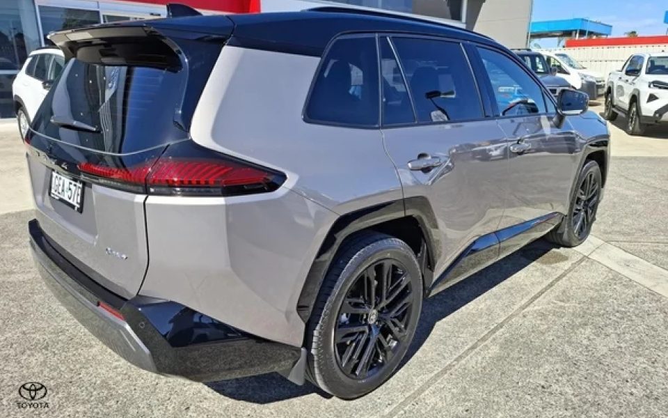 2026 Toyota RAV4 XSE