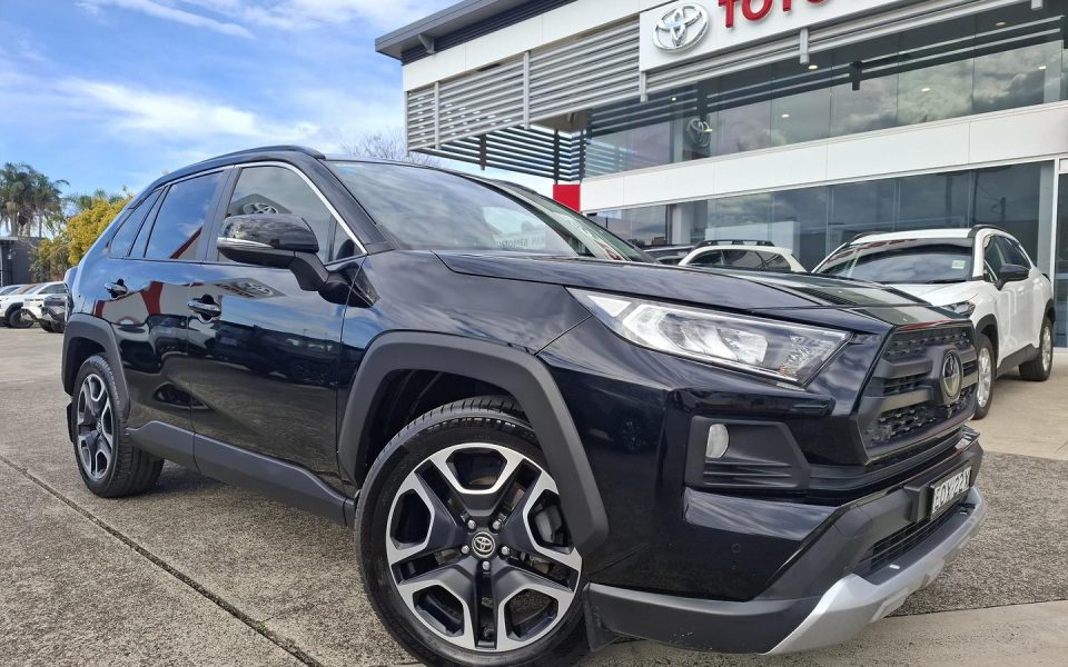2020 Toyota RAV4 Edge AWD