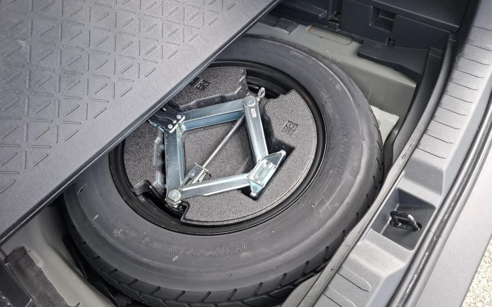 2020 Toyota RAV4 Edge AWD