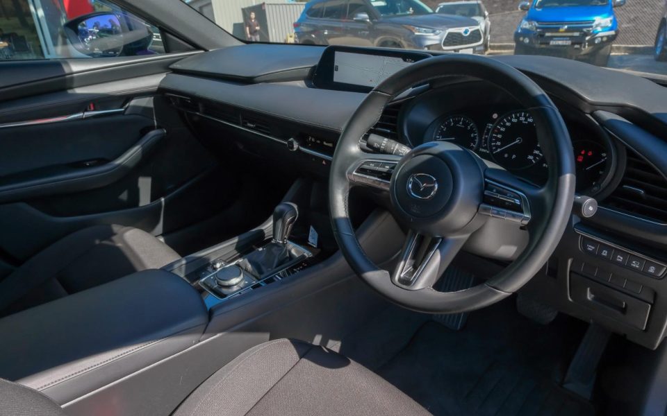 2023 MAZDA MAZDA3 G20 Evolve