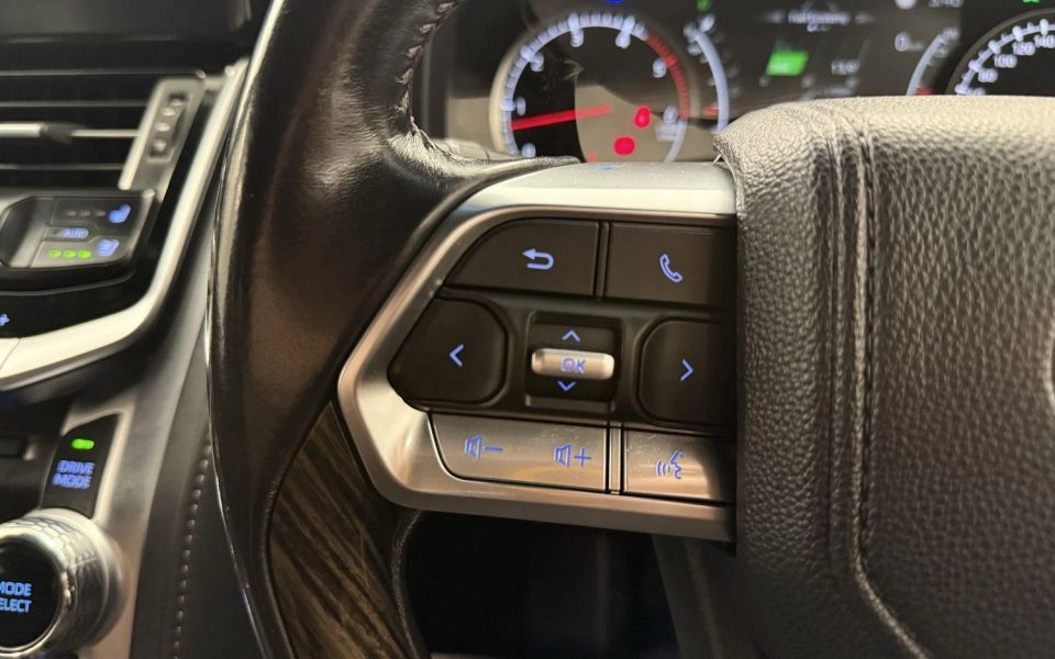 2023 Toyota Landcruiser VX