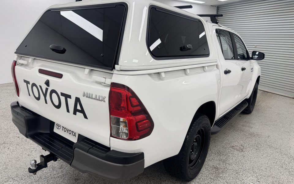 2019 Toyota Hilux SR