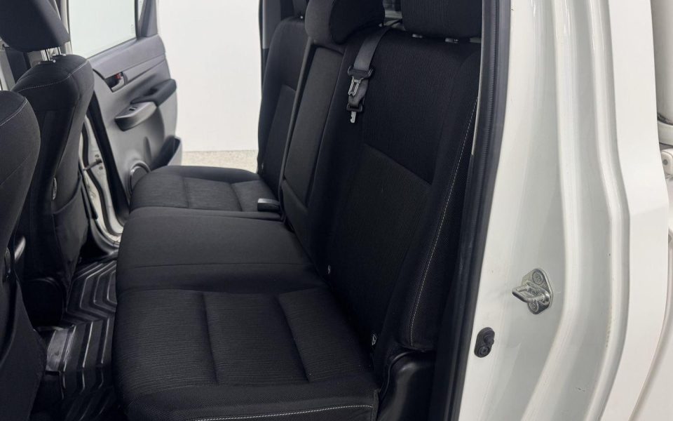 2019 Toyota Hilux SR