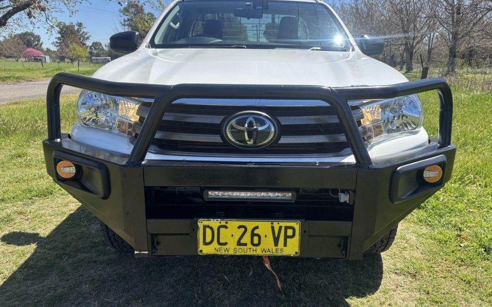2021 Toyota Hilux SR
