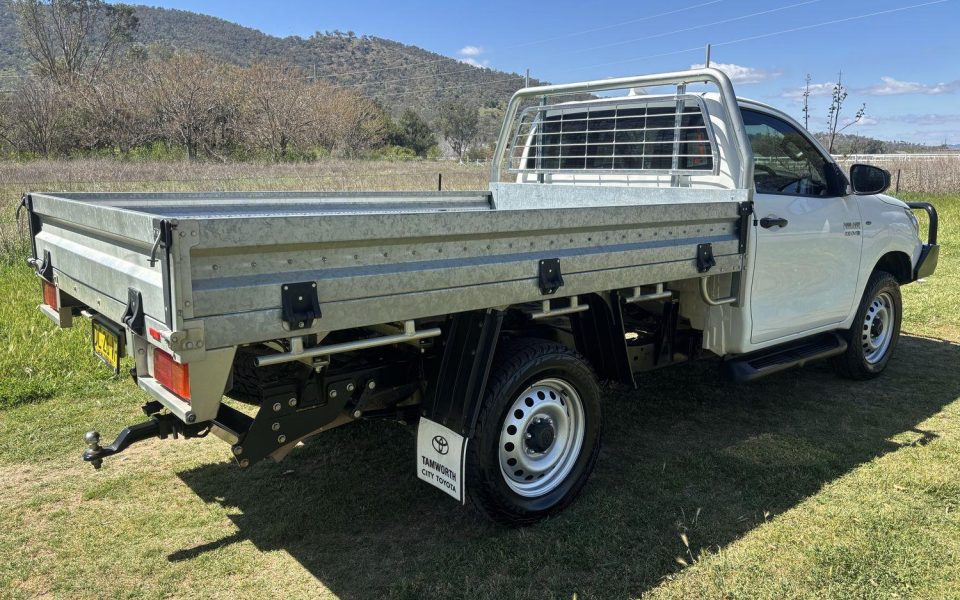 2021 Toyota Hilux SR
