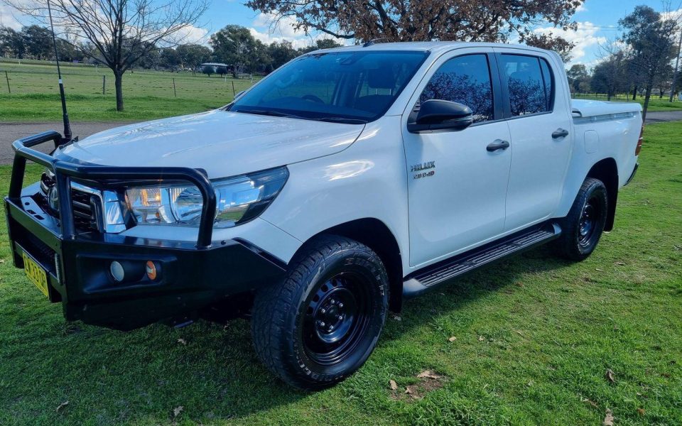 2019 Toyota Hilux 4x4 SR