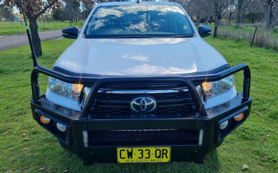 2019 Toyota Hilux 4x4 SR