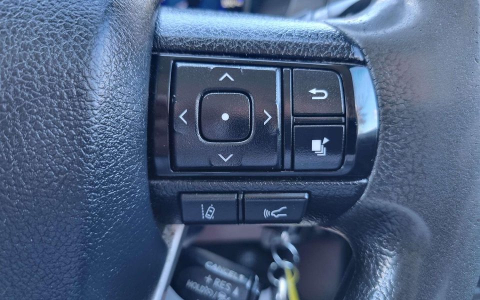 2019 Toyota Hilux 4x4 SR