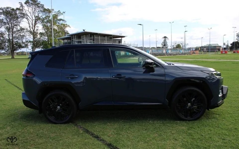 2026 Toyota RAV4 XSE