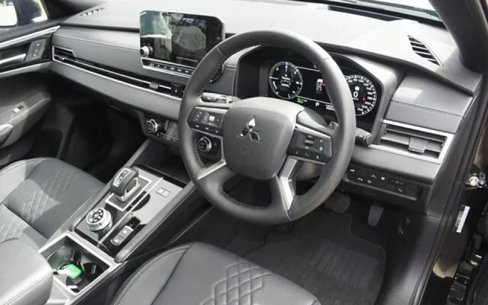 2025 Mitsubishi Outlander ZM MY24 PHEV AWD GSR Black Diamond 1 Speed Automatic Wagon Hybrid