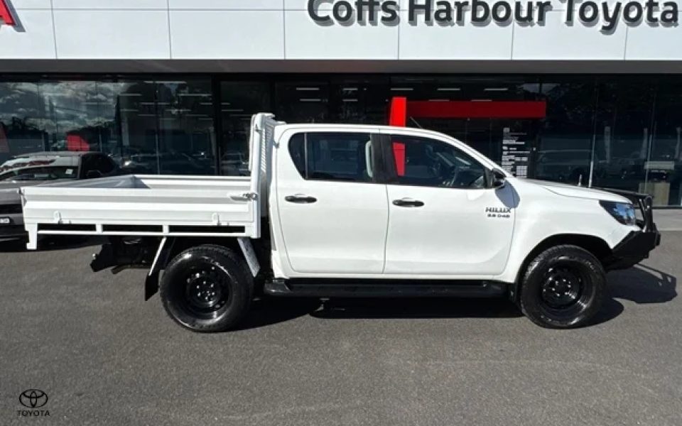 2019 Toyota Hilux SR