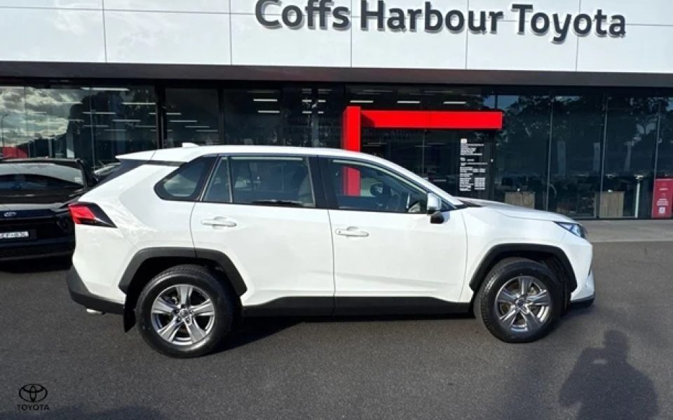 2023 Toyota RAV4 GX