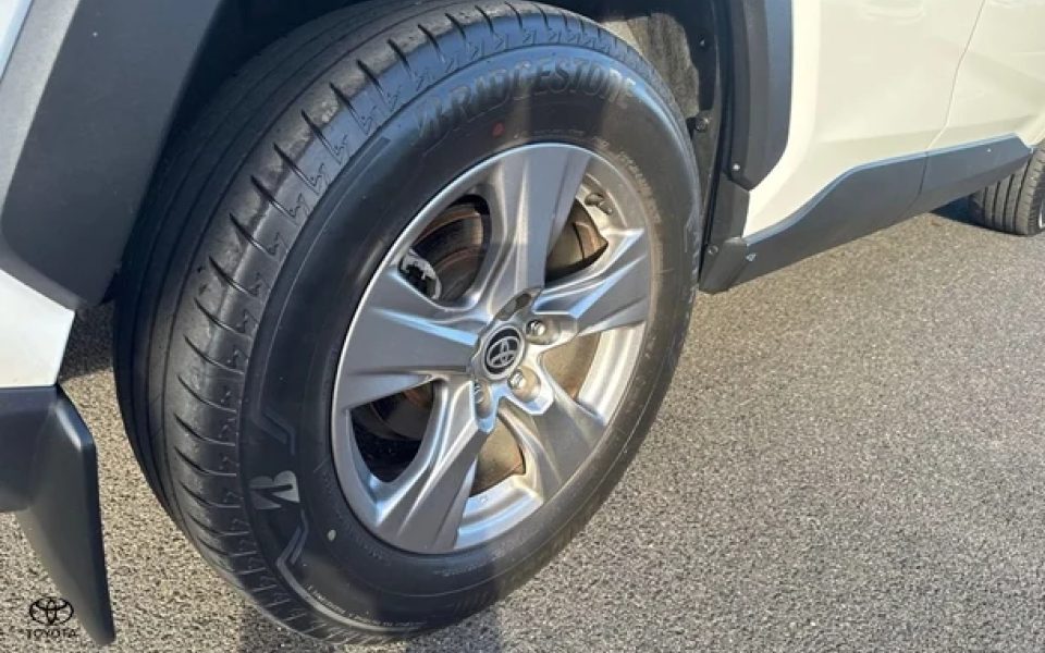 2023 Toyota RAV4 GX