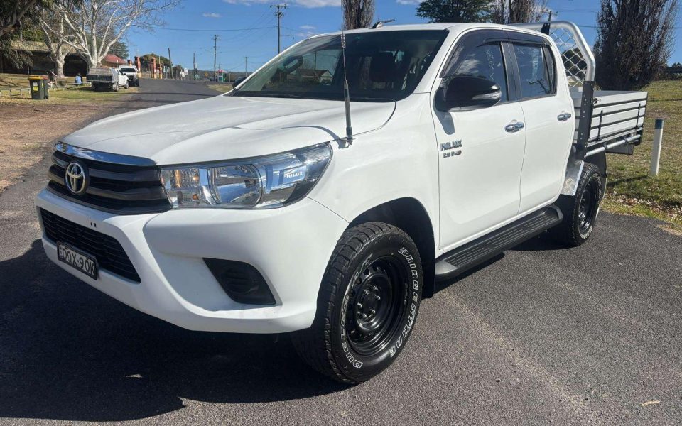 2017 Toyota Hilux 4x4 SR