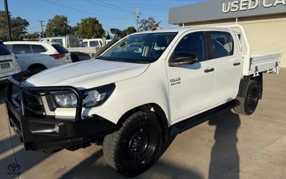 2020 Toyota Hilux SR