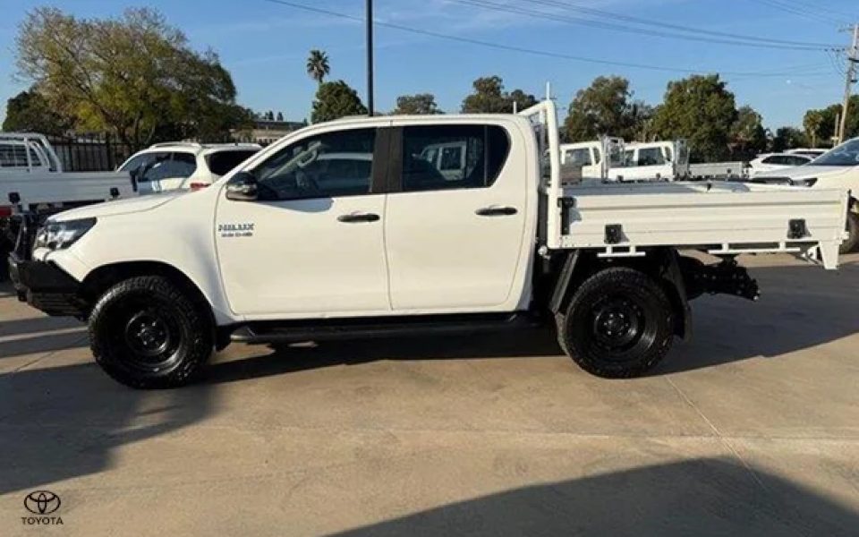 2020 Toyota Hilux SR