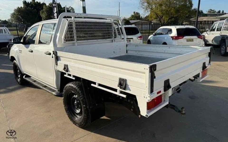 2020 Toyota Hilux SR
