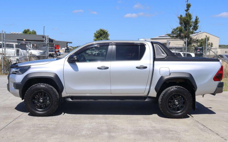 2024 Toyota Hilux 4x4 Rogue
