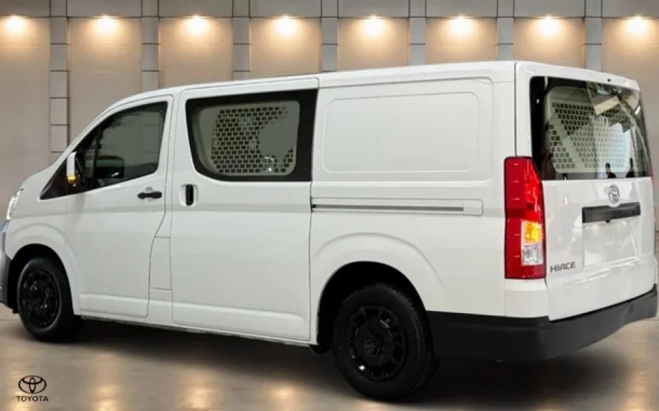2022 Toyota Hiace Base