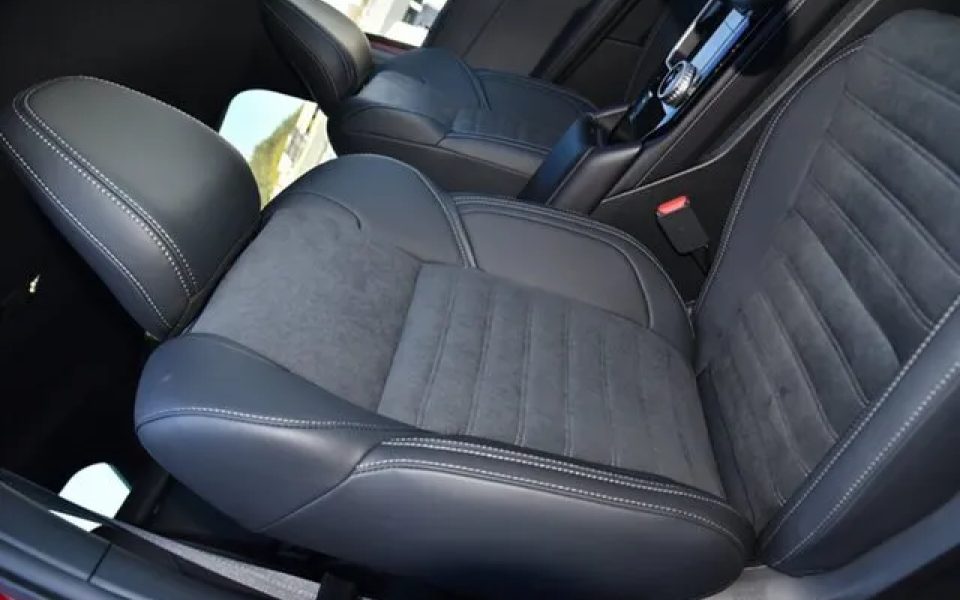 2026 Mitsubishi Outlander ZM MY26 Black Edition 2WD Red Diamond 8 Speed Constant Variable Wagon
