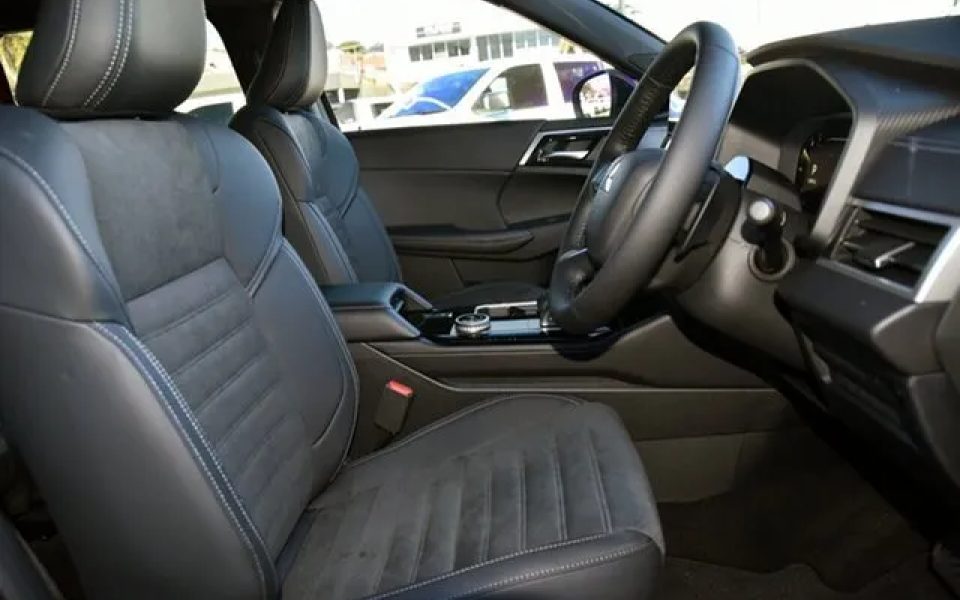 2026 Mitsubishi Outlander ZM MY26 Black Edition 2WD Red Diamond 8 Speed Constant Variable Wagon