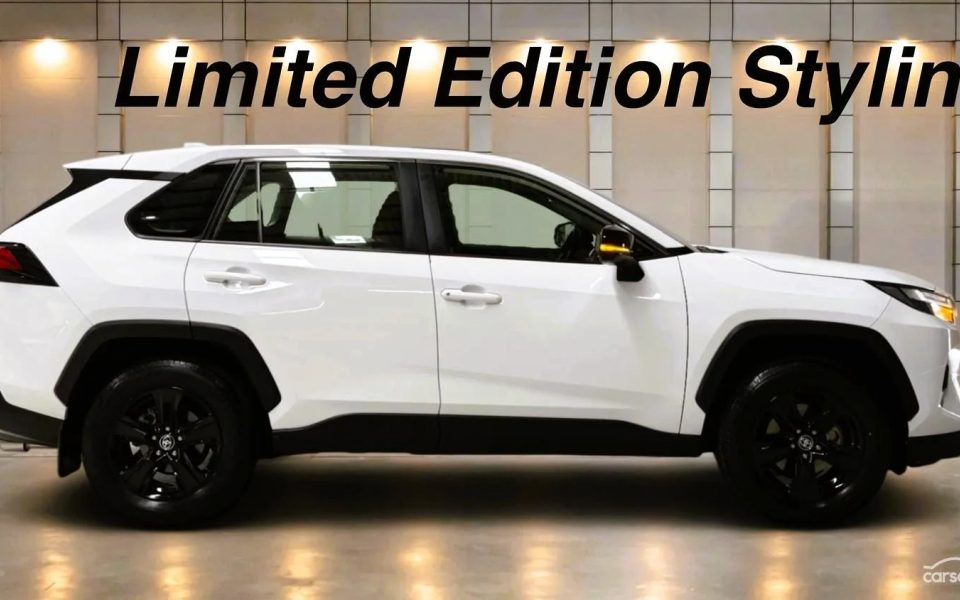 2023 Toyota RAV4 GX-2WD