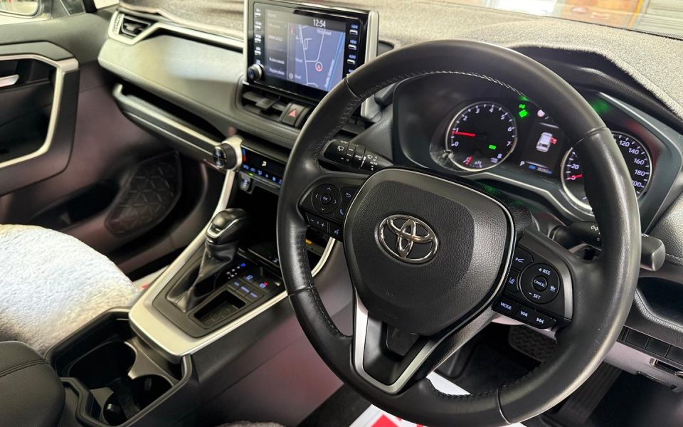 2020 Toyota RAV4 GXL-2WD