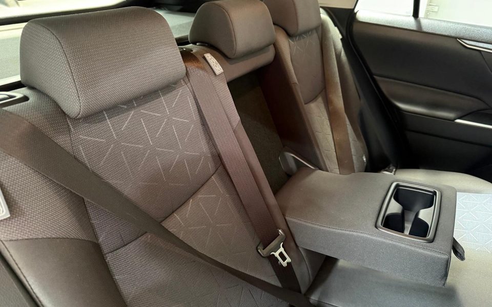 2020 Toyota RAV4 GXL-2WD