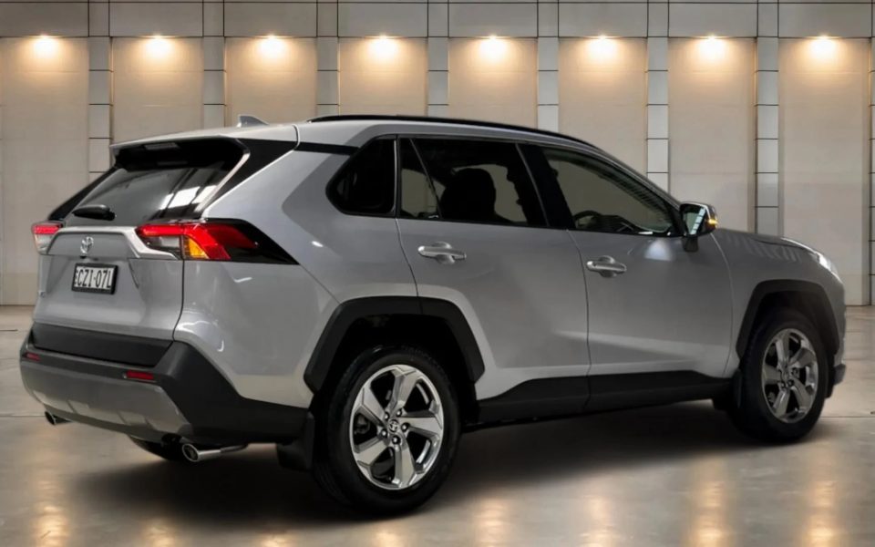 2020 Toyota RAV4 GXL-2WD