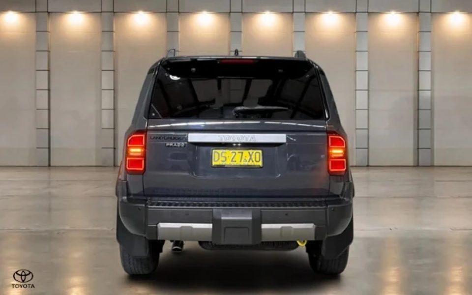 2025 Toyota Landcruiser Prado GXL